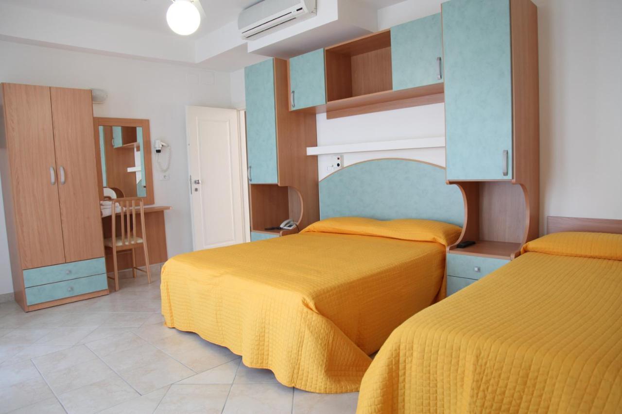 Hotel Ambra Cesenatico Exteriér fotografie